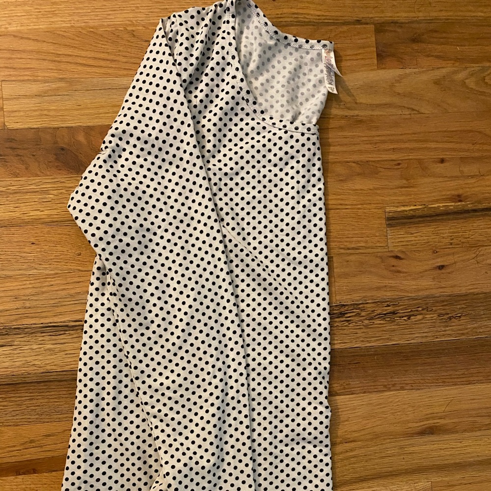 LulaRoe long Sleeved Polkadots